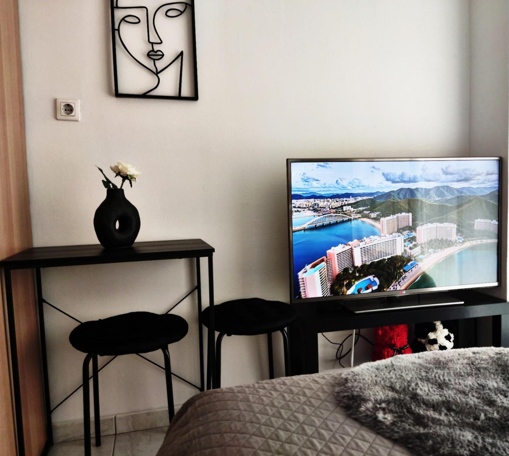 Elegant Central Studio With Balcony & 1 Gbps Fiber Tessalónica Exterior foto